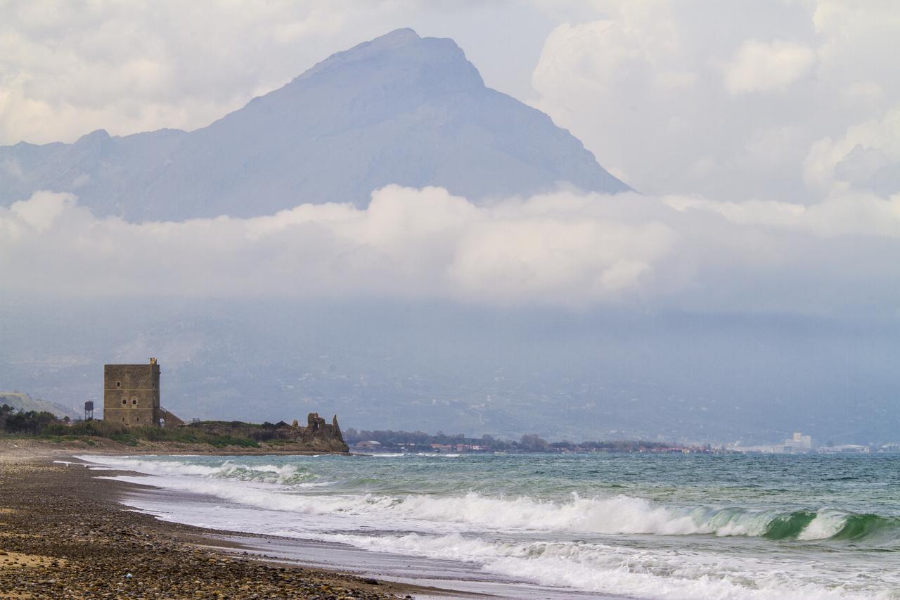 Case Vacanze Paradise Beach Vicino Cefalu Piscina Aperta Campofelice Di Roccella Buitenkant foto